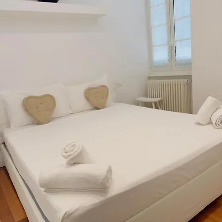 Apartment Eroi