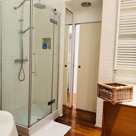 Apartament Eroi