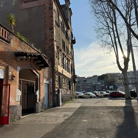 Eroi Apartament *